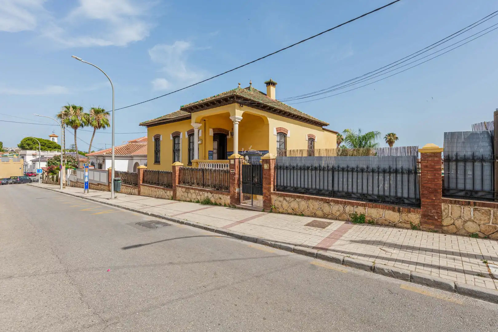 Vista exterior de Casa o chalet en venta en Málaga con Jardín privado, Terraza y Trastero