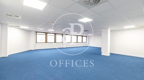 Oficina en venta recién reformada y a estrenar en Vía Augusta  Diagonal