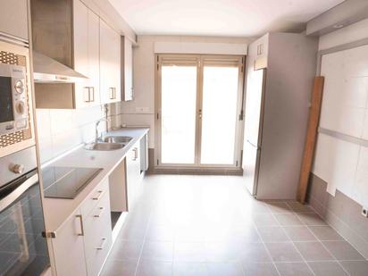 Kitchen of Single-family semi-detached for sale in Valcabado  with Terrace, Oven and Microwave