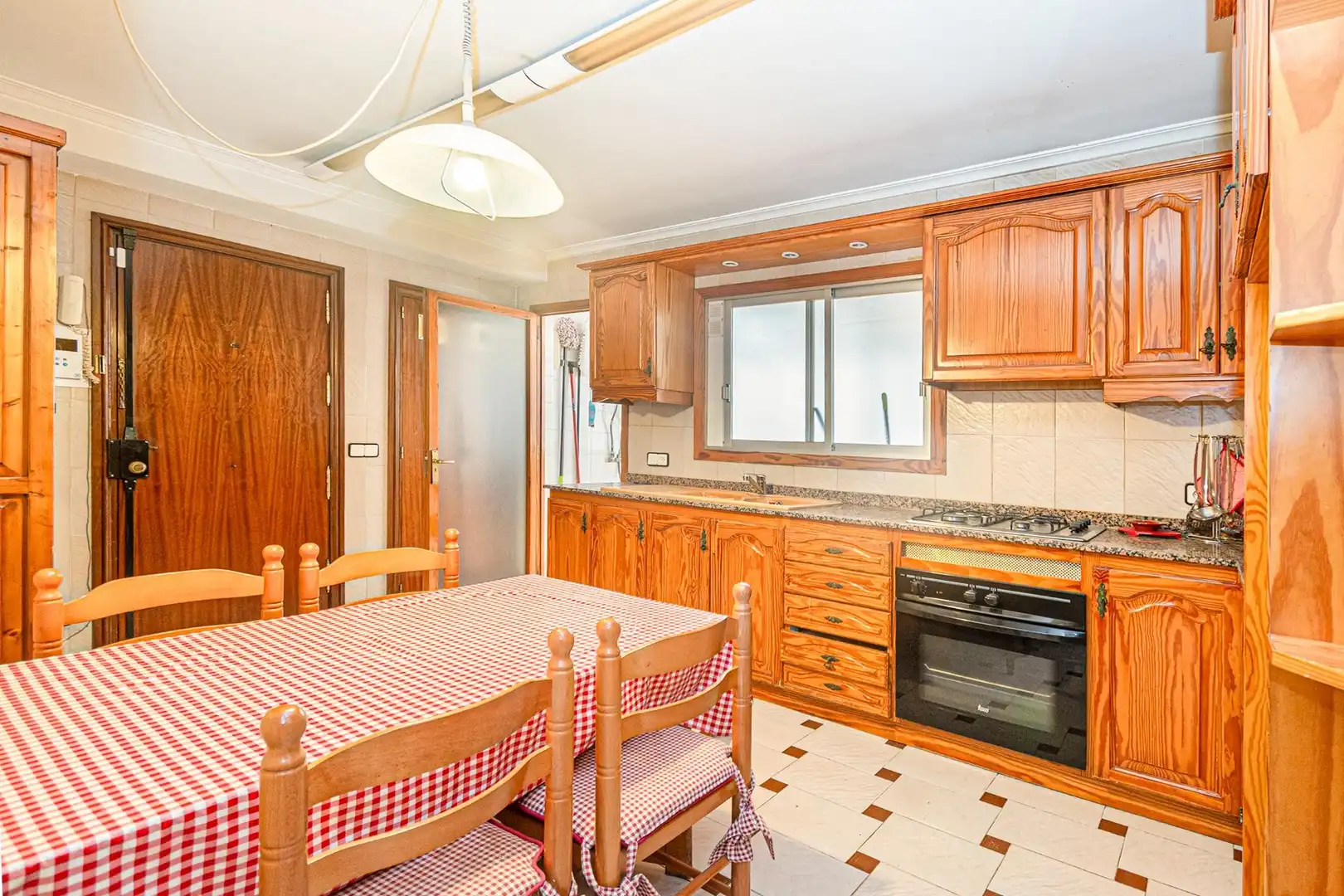 Cocina de Piso en venta en  Palma de Mallorca con Calefacción y Terraza