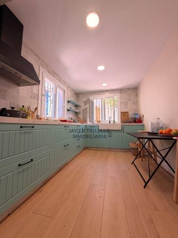 Casa-chalet en Venta en N/A en Benajarafe
