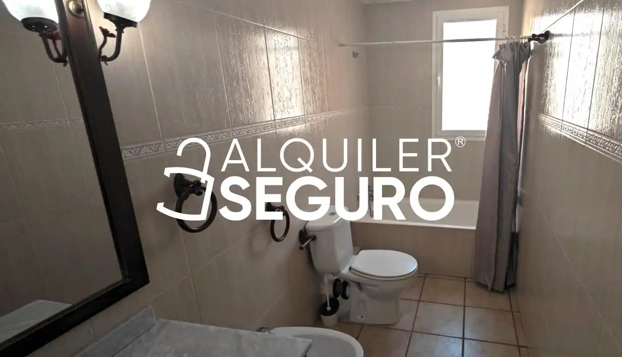 Àtic de lloguer a del Bolero, Cas Capiscol