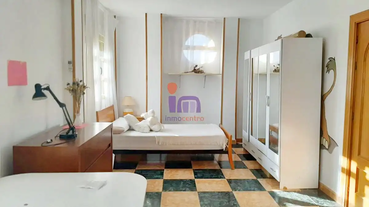 Chalet con piscina en venta en Valdepeñas, imagen 15