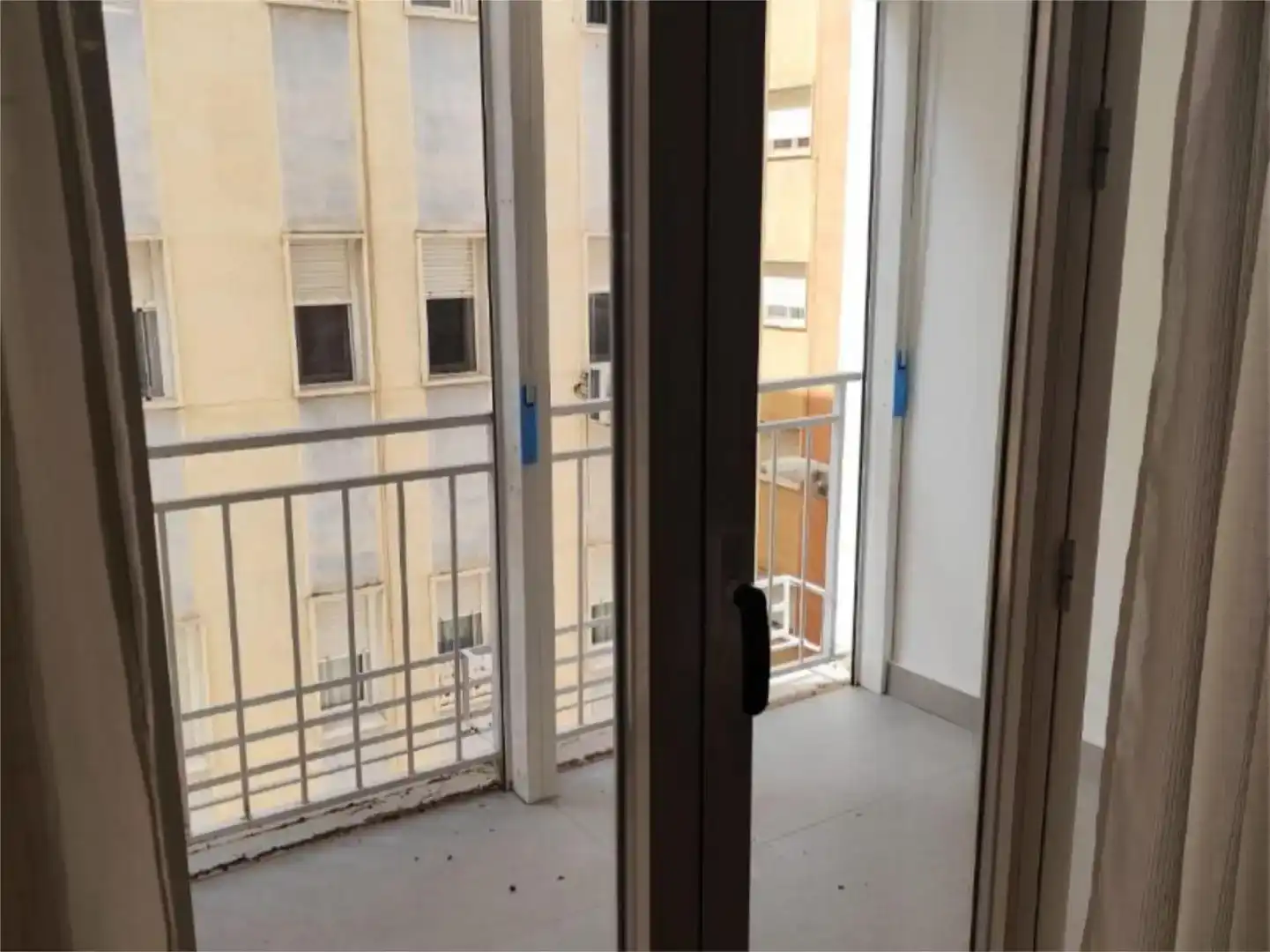 Balcony of Flat for rent in  Granada Capital  with Air Conditioner and Balcony