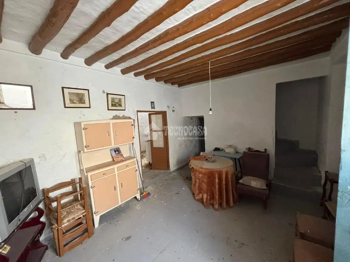 Detached homes for sale in Osuna