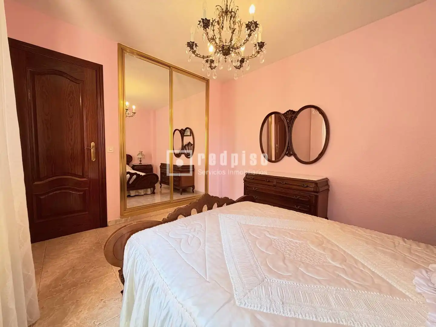 Habitación de Piso en venta en La Avanzada - La Cueva