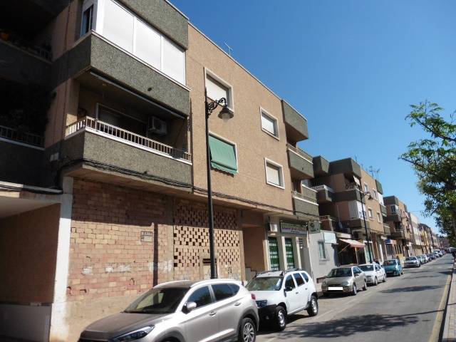 Local comercial en Alquiler en Av del Taibilla en San Pedro del Pinatar ciudad