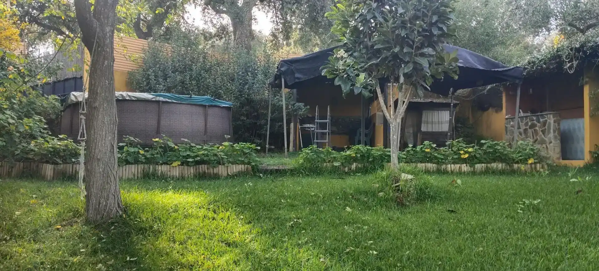 Jardí de Casa o xalet en venda en La Codosera amb Aire condicionat, Jardí privat i Traster