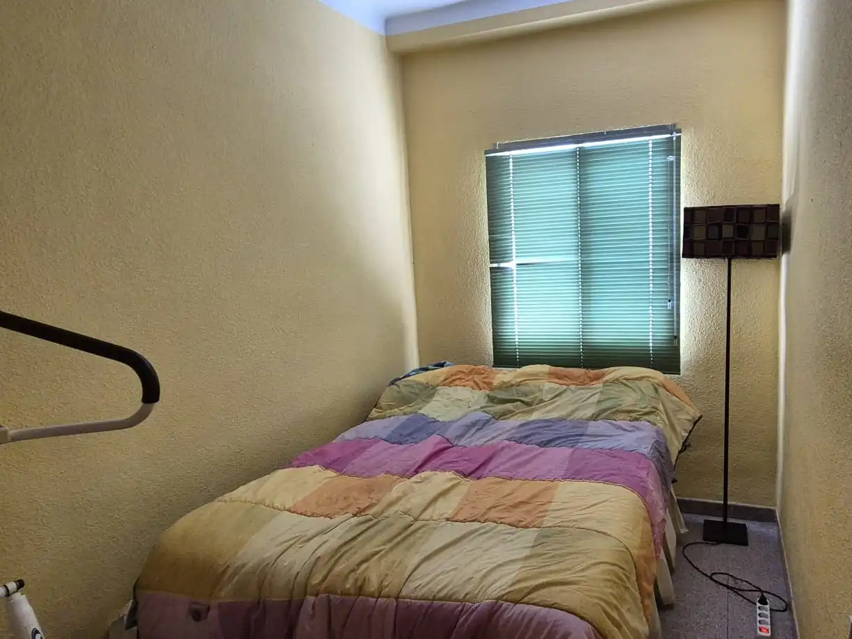 Schlafzimmer von Wohnung zum Verkauf in Almería mit Balkon