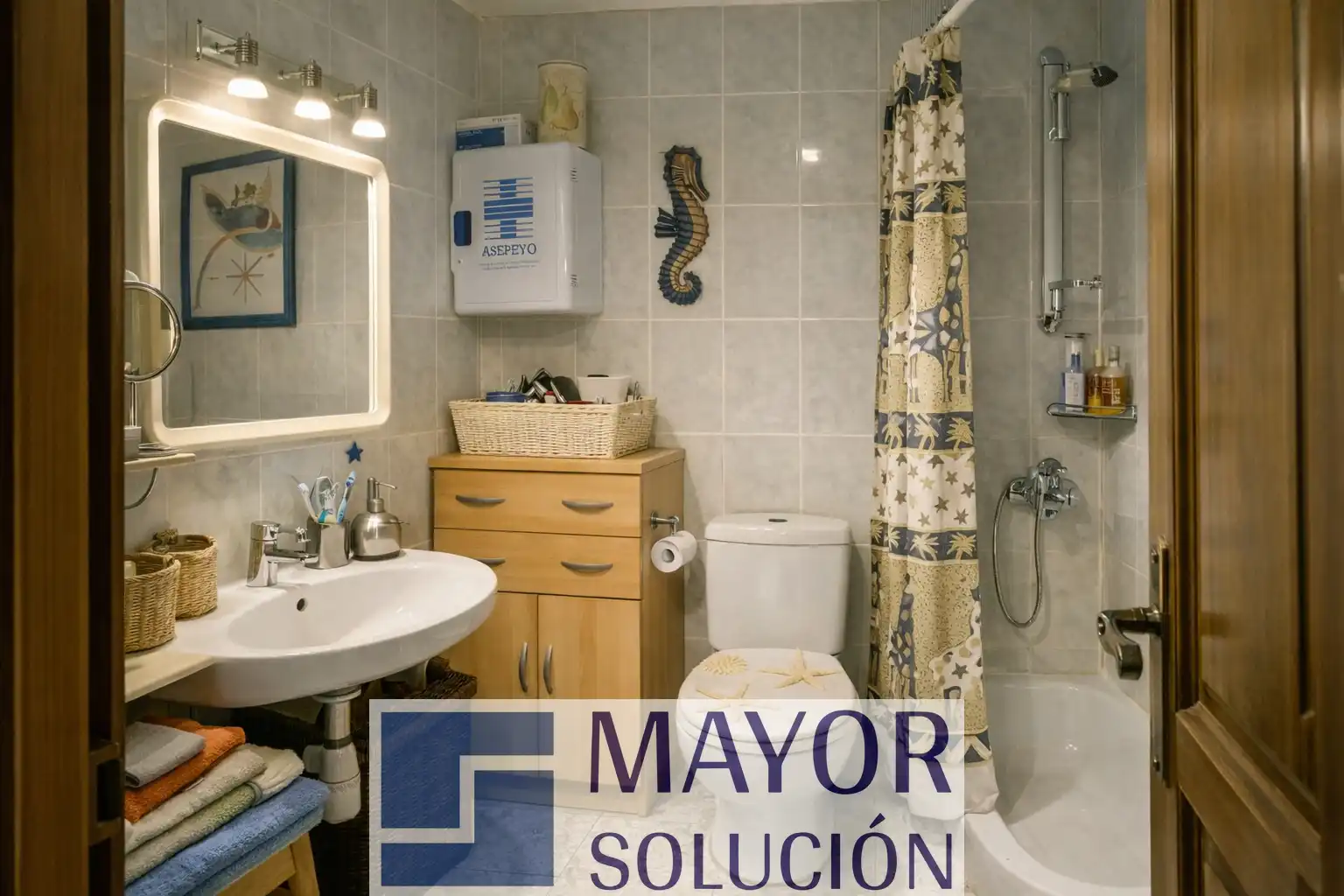 Baño de Piso en venta en Ullà con Jardín privado, Terraza y Amueblado