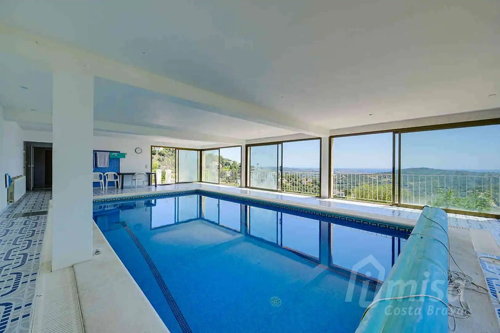 Xalet amb piscina en venda a Siena