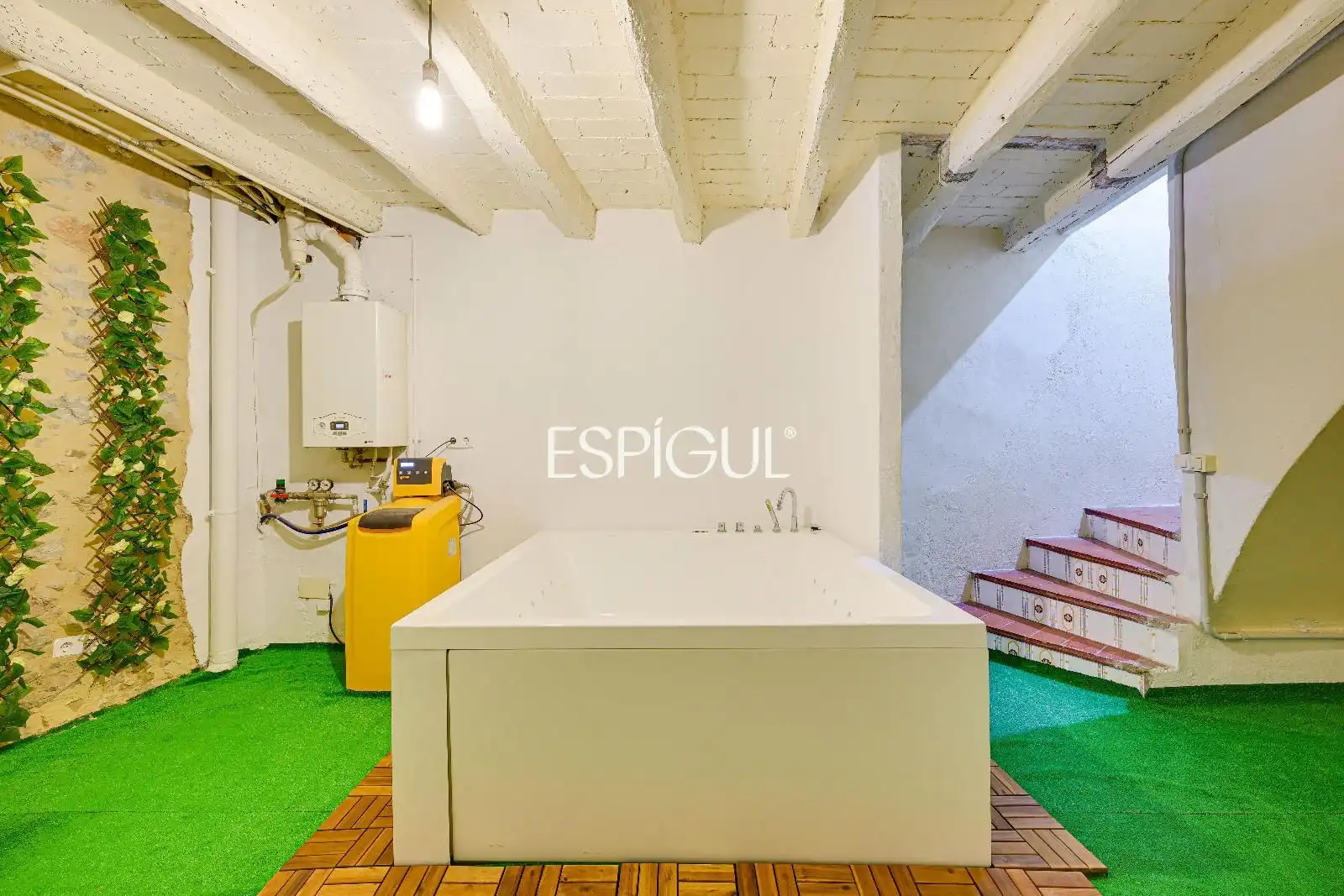 Baño de Casa adosada en venta en Torroella de Montgrí con Aire acondicionado, Calefacción y Terraza