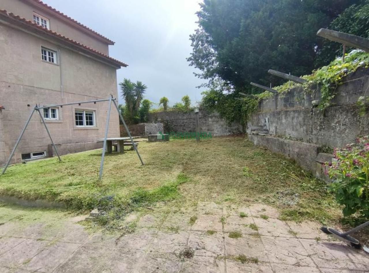 Casa o xalet en venda a De Cruz, 18----loureza, Baiona