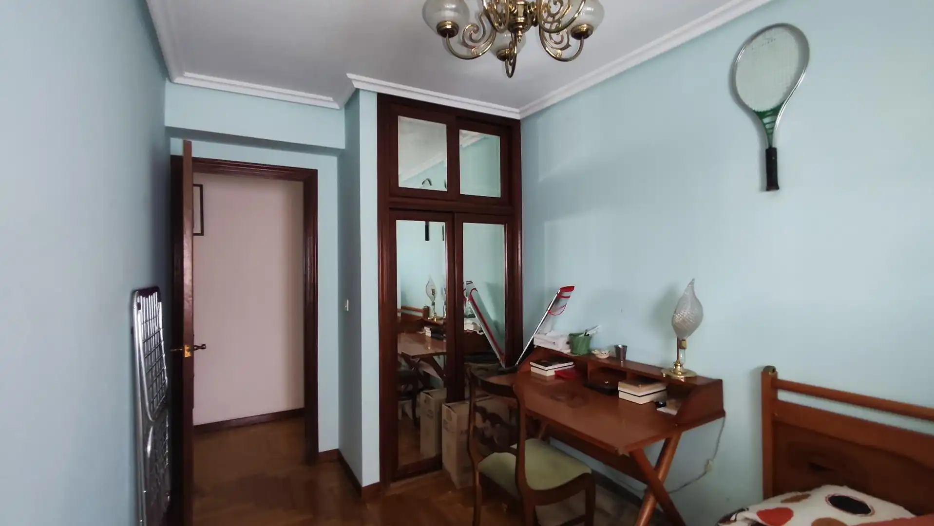 Piso en venta en Vigo  con Calefacción, Trastero y Amueblado