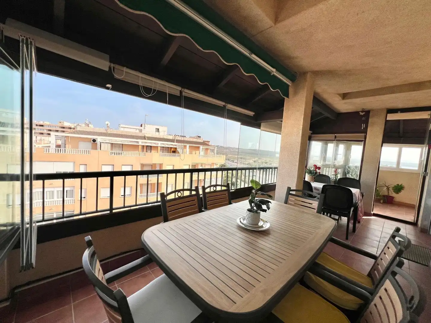 Terraza de Ático de alquiler en Torrevieja con Aire acondicionado, Calefacción y Terraza