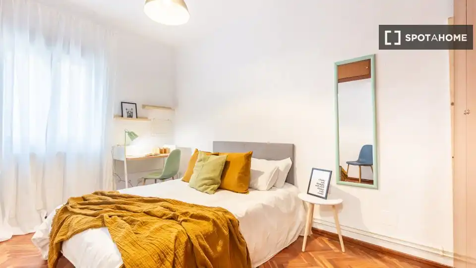 Habitación de Piso para compartir en Madrid con Aire acondicionado, Calefacción y Terraza