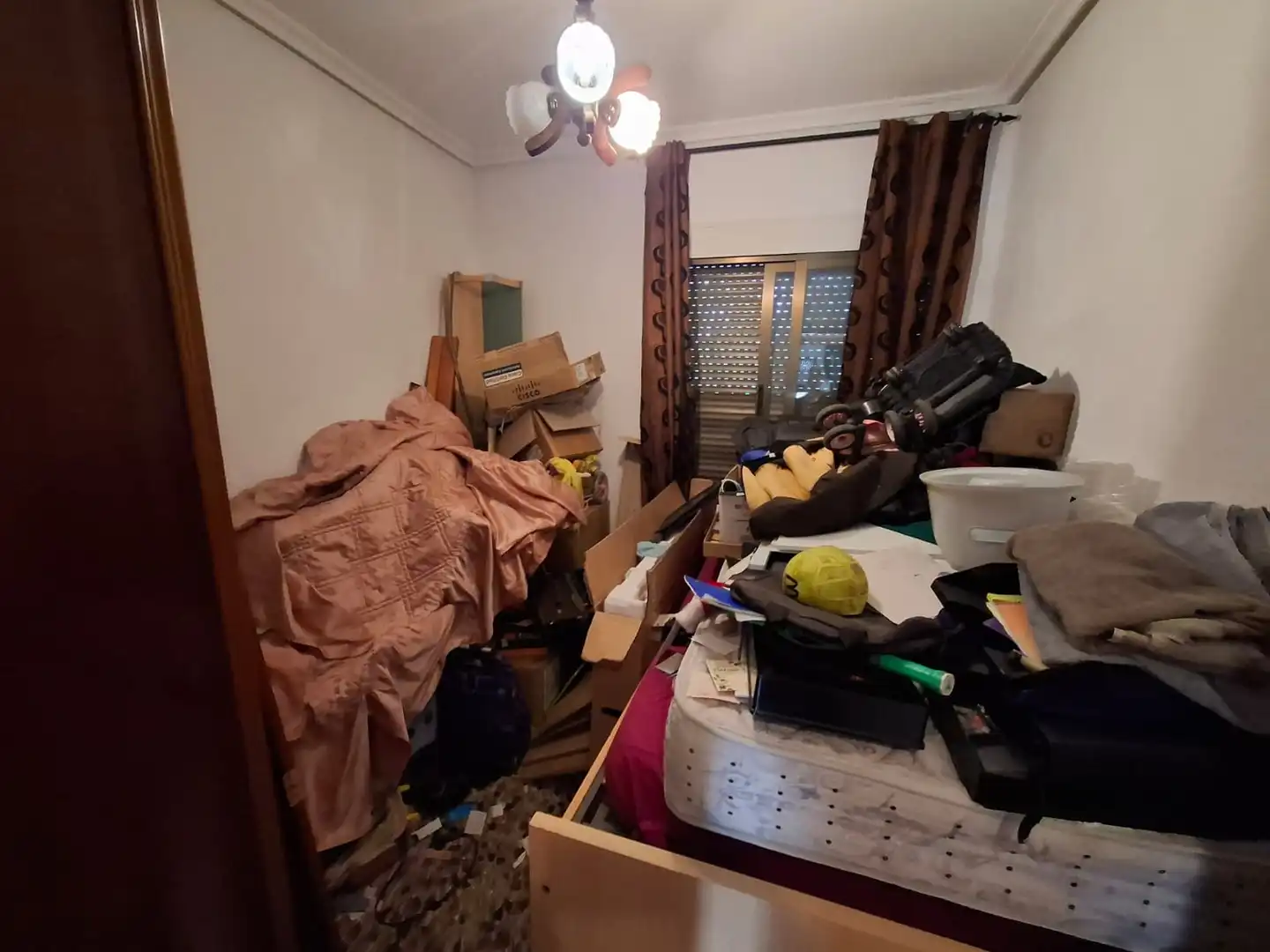 Dormitori de Casa o xalet en venda en Elche / Elx amb Jardí privat i Moblat