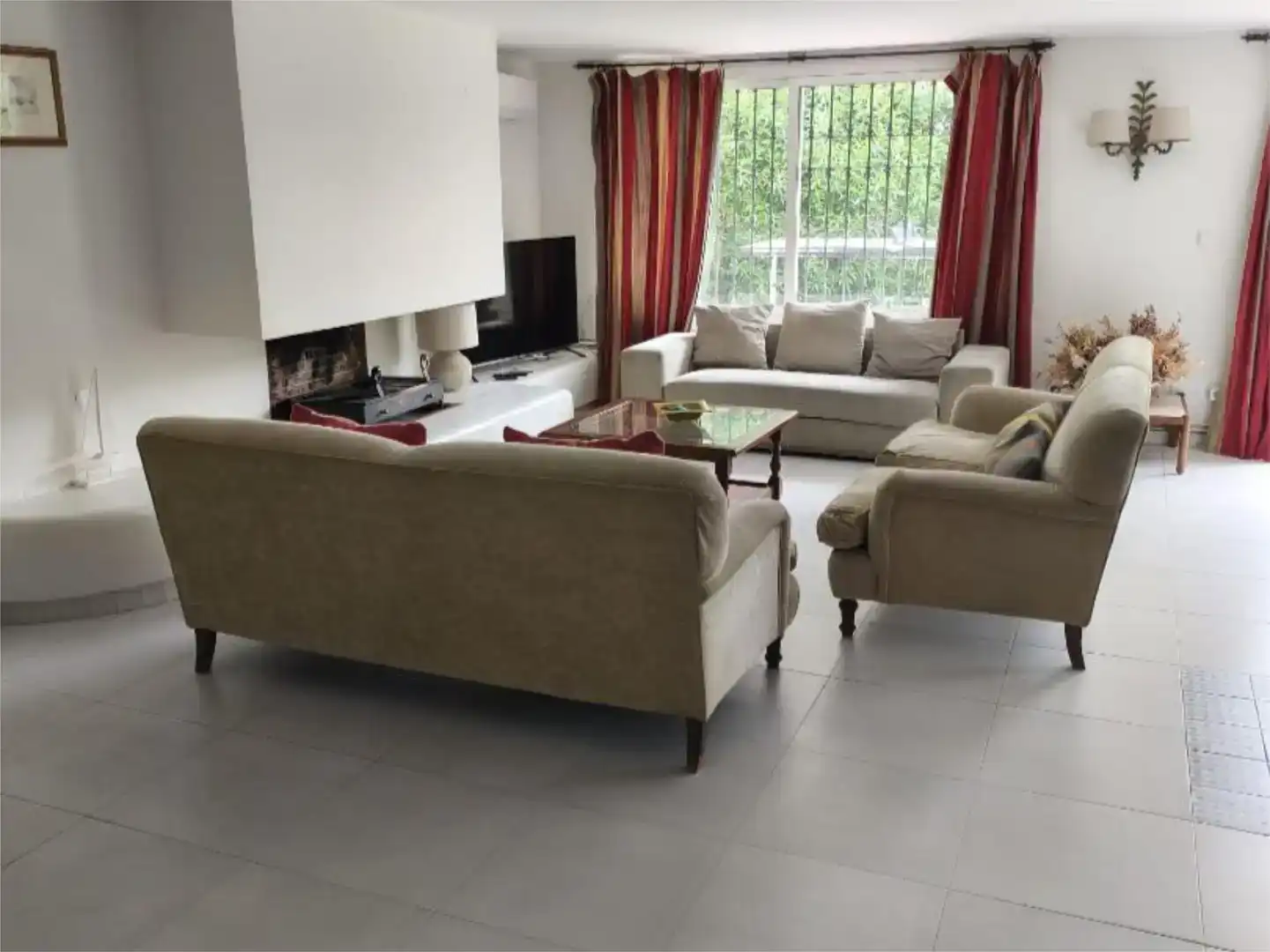 Sala de estar de Piso en venta en Marbella con Aire acondicionado y Piscina
