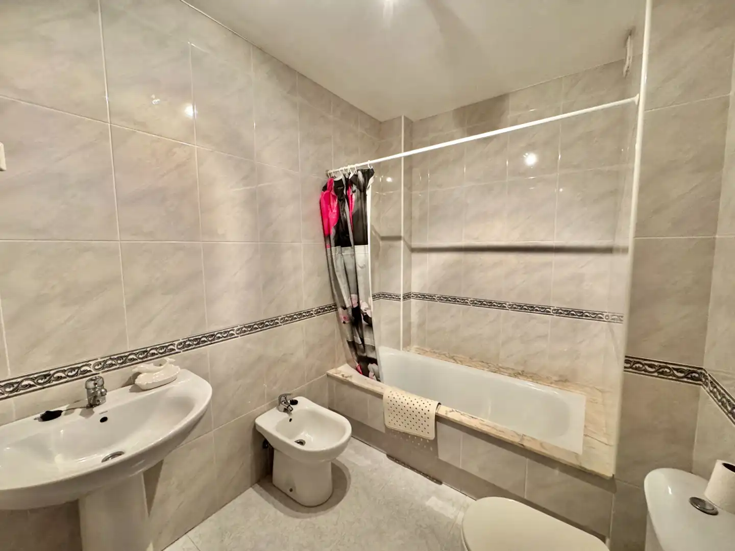 Baño de Piso en venta en Arteixo con Parquet, Amueblado y Horno
