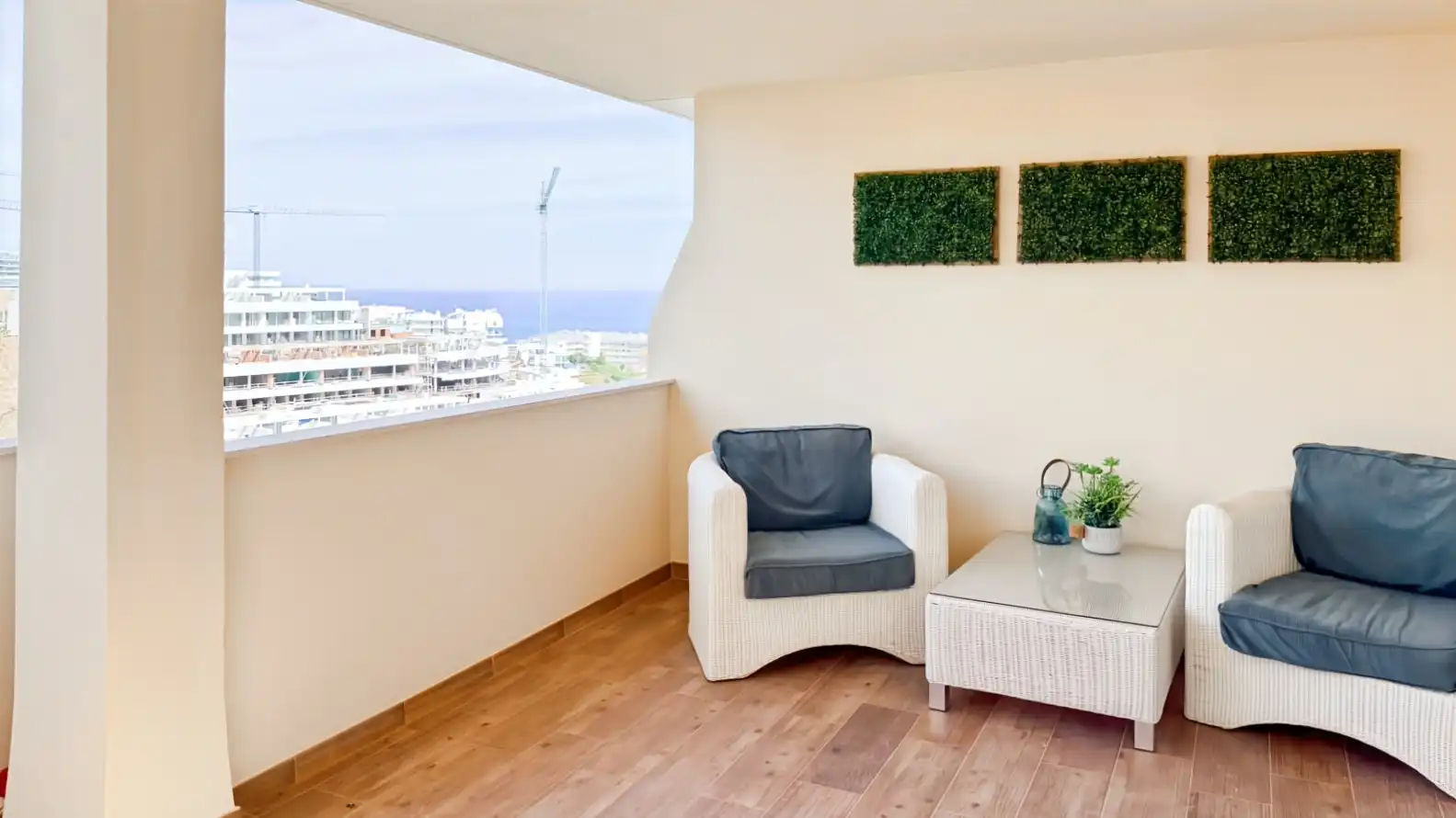 Balcony of Flat for sale in Fuengirola  with Air Conditioner, Terrace and Furnished