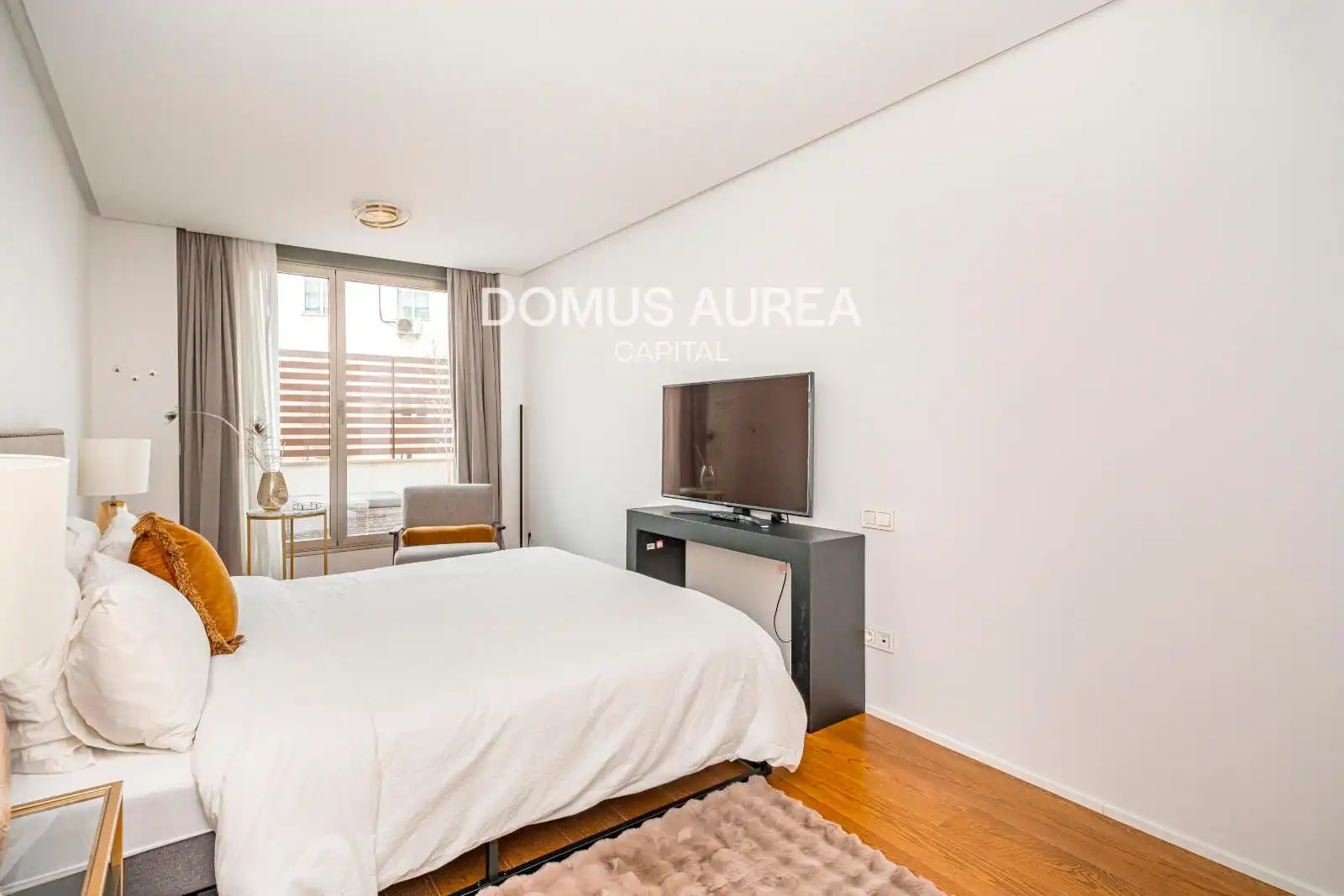 Schlafzimmer von Wohnung zum Verkauf in Madrid mit Klimaanlage, Heizung und Terrasse