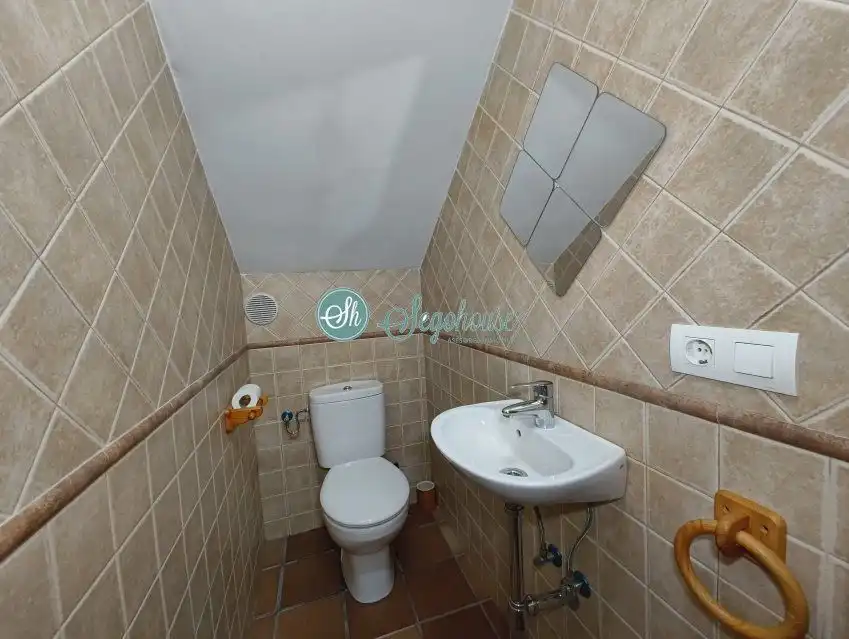 Baño de Casa o chalet en venta en San Cristóbal de Segovia con Calefacción, Jardín privado y Terraza
