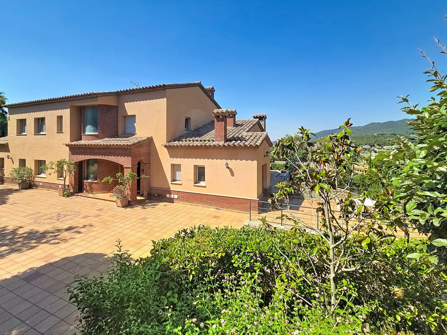 Exterior view of Houses for sale in Cabrils  with Heating and Terrace