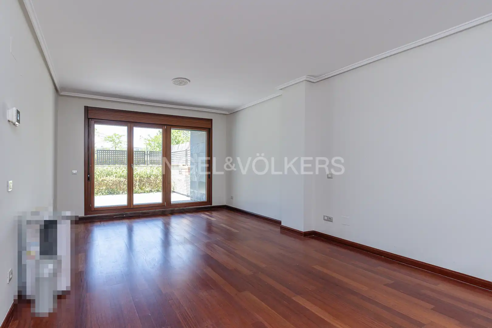 Sala d'estar de Pis de lloguer en Las Rozas de Madrid amb Aire condicionat, Calefacció i Jardí privat