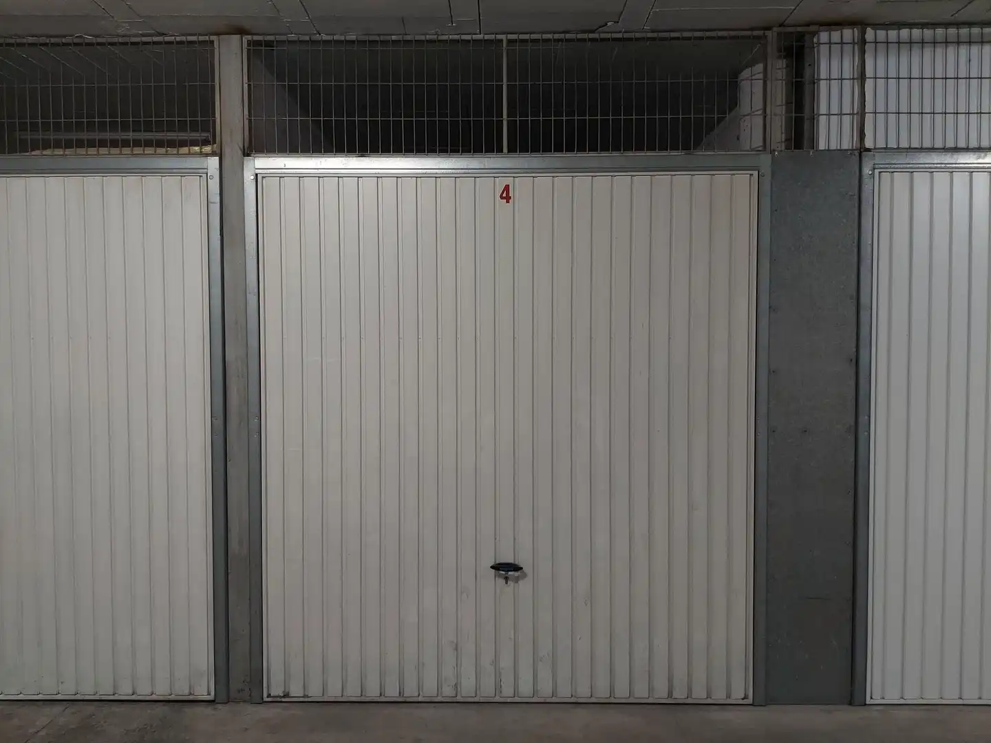 Garage zum Verkauf in Calle la Horuca, 2, Marchena