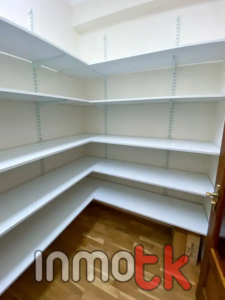 Flat for rent in A Coruña Capital   with Heating, Parquet flooring and Furnished