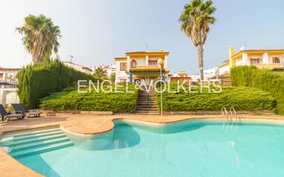 Piscina de Casa o xalet en venda en Sanlúcar de Barrameda amb Aire condicionat, Terrassa i Piscina