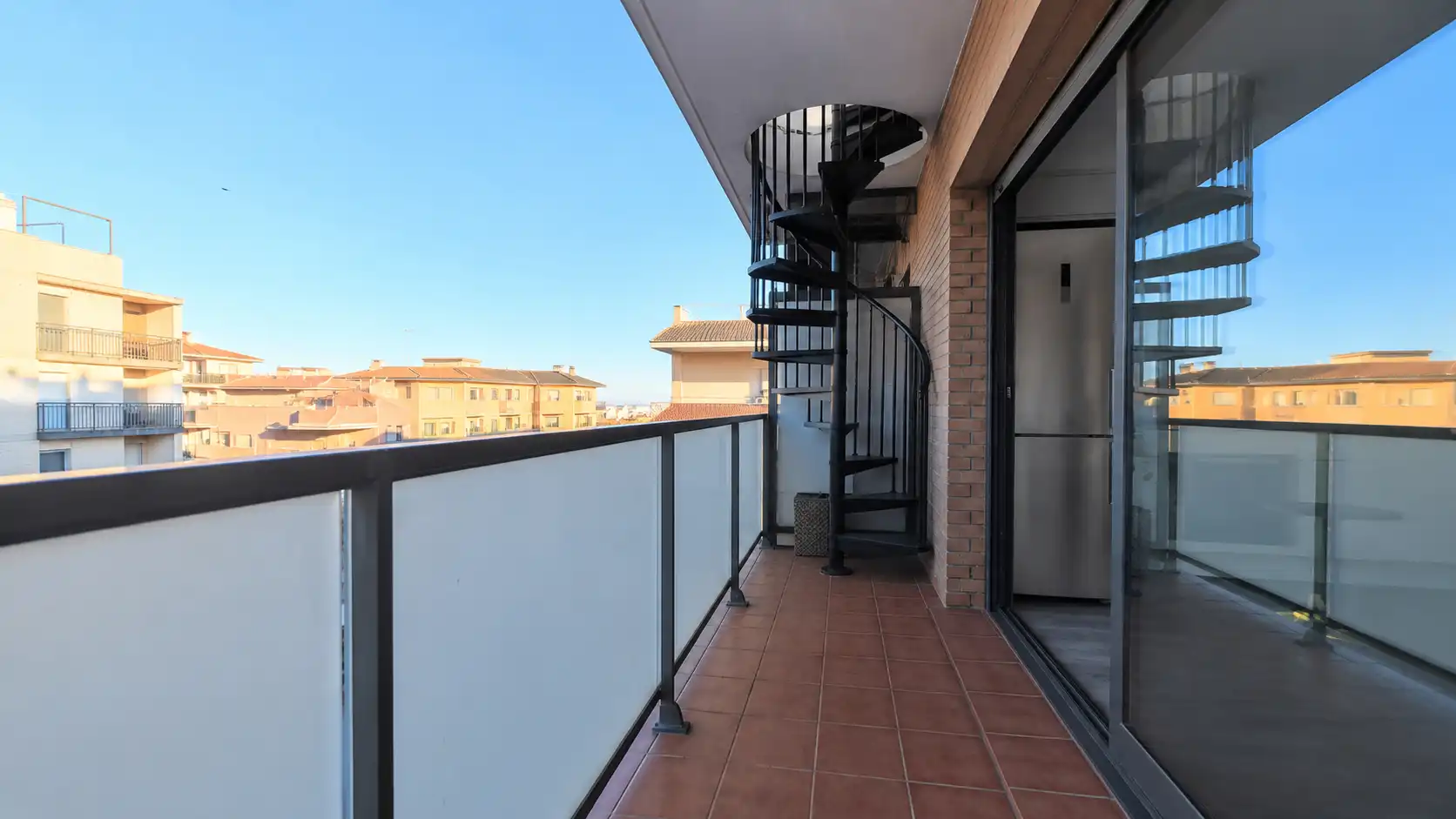 Terraza de Ático en venta en Cunit con Aire acondicionado, Parquet y Terraza