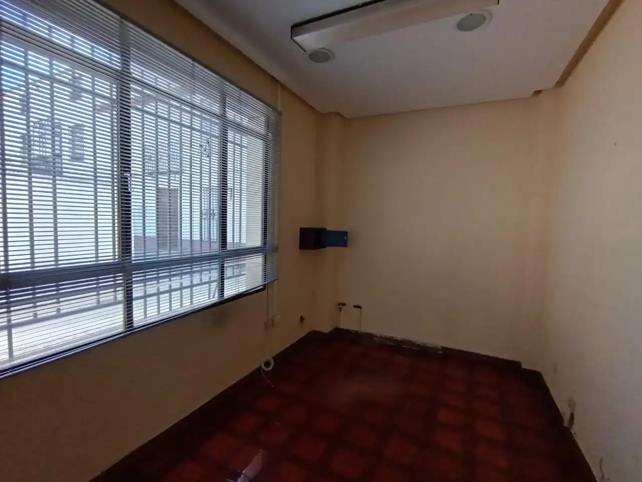 Commercial properties for sale in Villardompardo