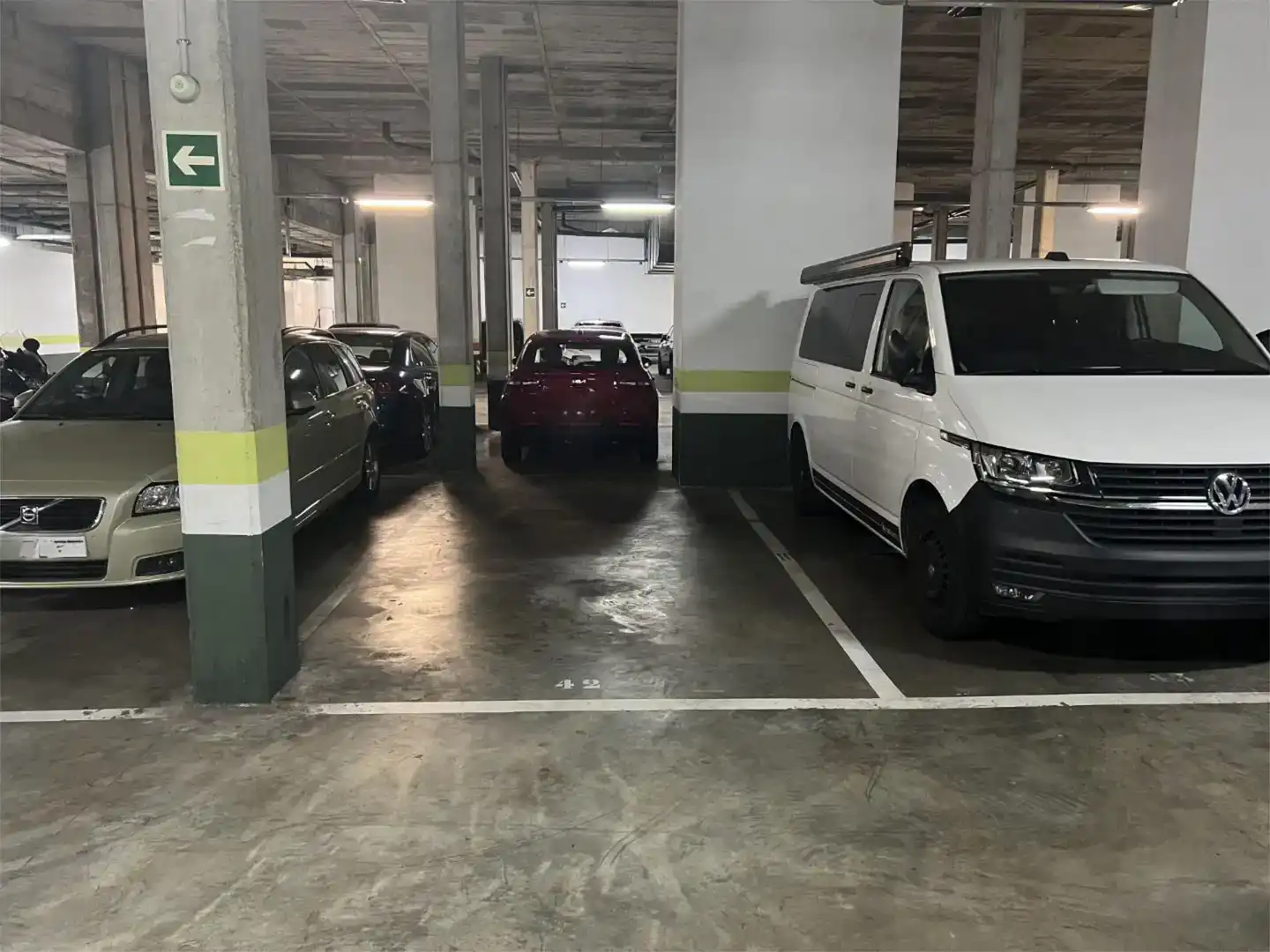 Parkplatz von Garage zum Verkauf in Terrassa