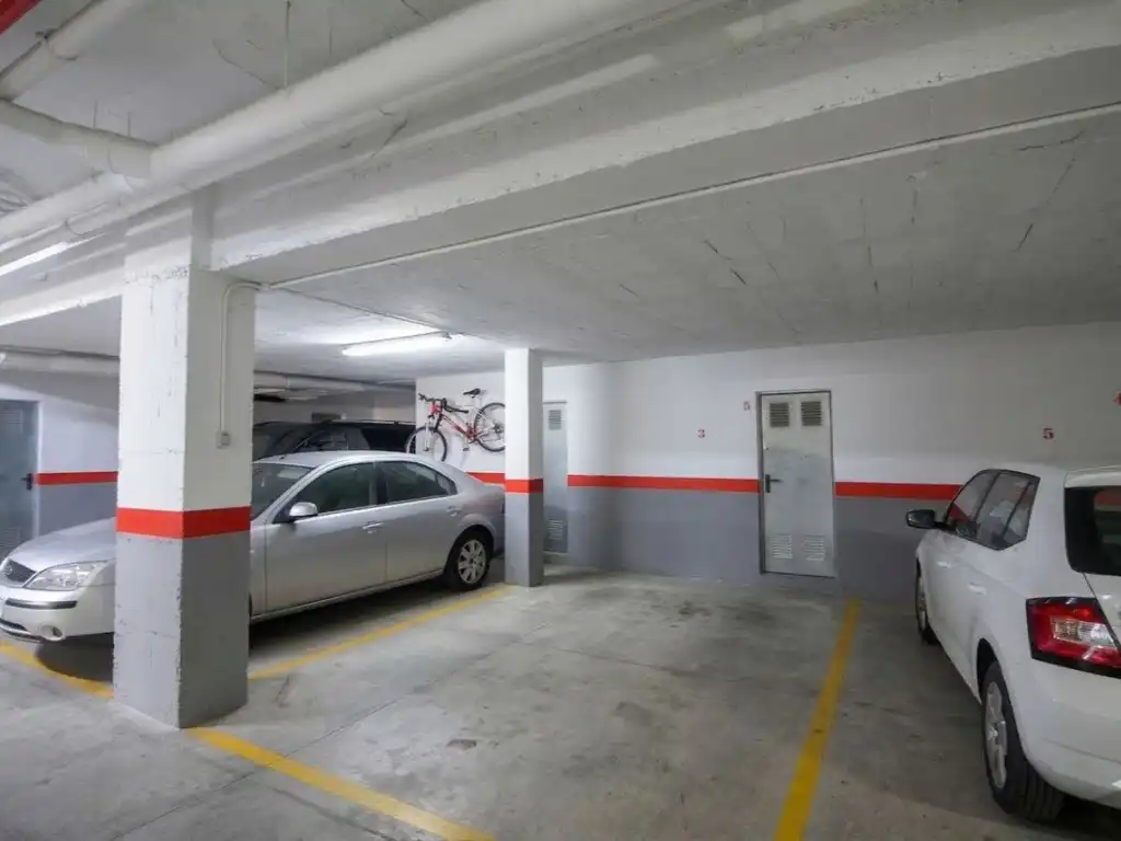 Parking of Flat for sale in Fuengirola  with Air Conditioner, Private garden and Terrace