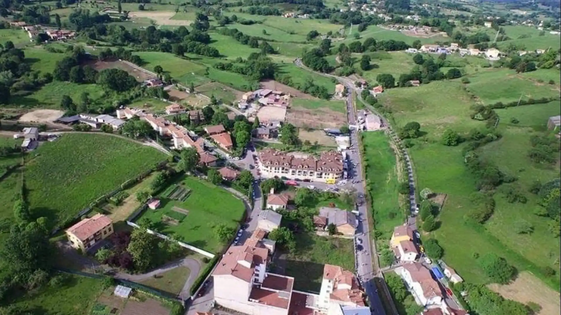 Vista exterior de Casa o chalet en venta en Siero