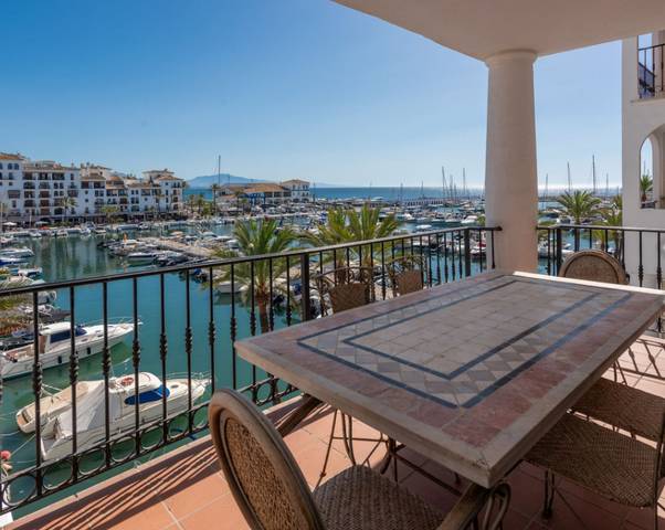 Piso en Venta en Puerto de la Duquesa
