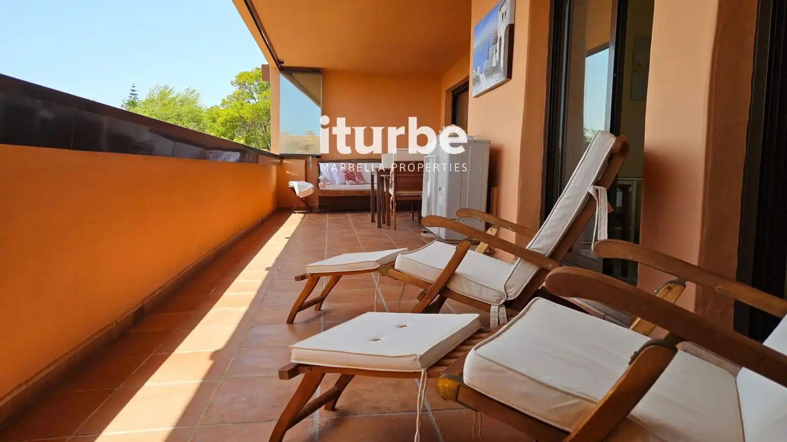 Terraza de Piso de alquiler en Marbella con Aire acondicionado, Terraza y Piscina
