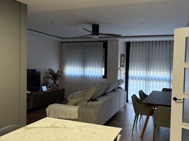 Piso con ascensor en venta en Sur
