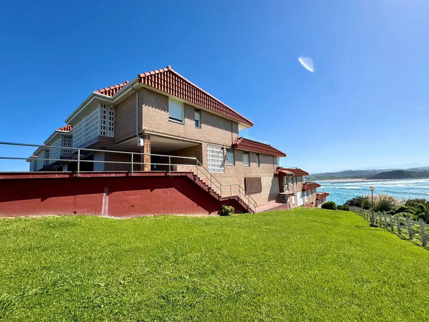 Appartamento con giardino in vendita a Calle de Acacio Gutiérrez 138, imagen 10