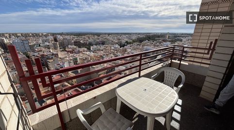 Foto 5 de Habitació a Reina Victoria - Miguel Hernández, Elche / Elx