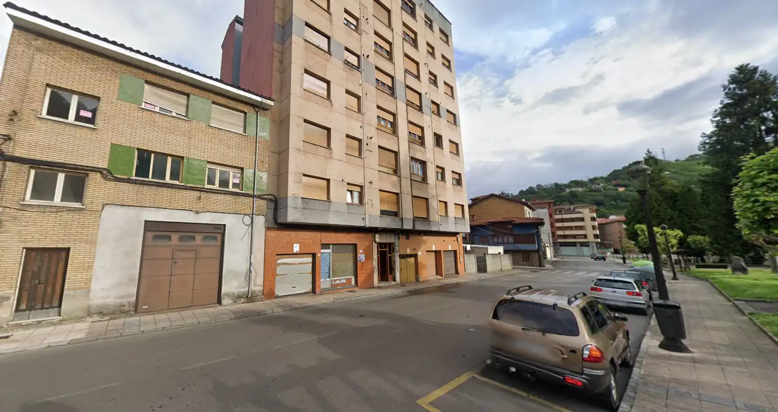 Vista exterior de Piso en venta en Langreo