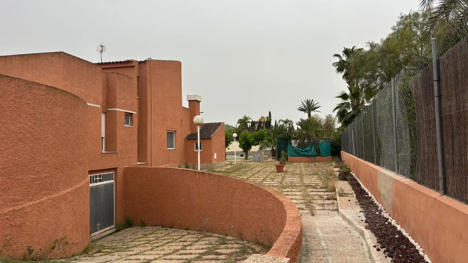 Jardí de Casa o xalet en venda en Elche / Elx amb Jardí privat, Terrassa i Piscina