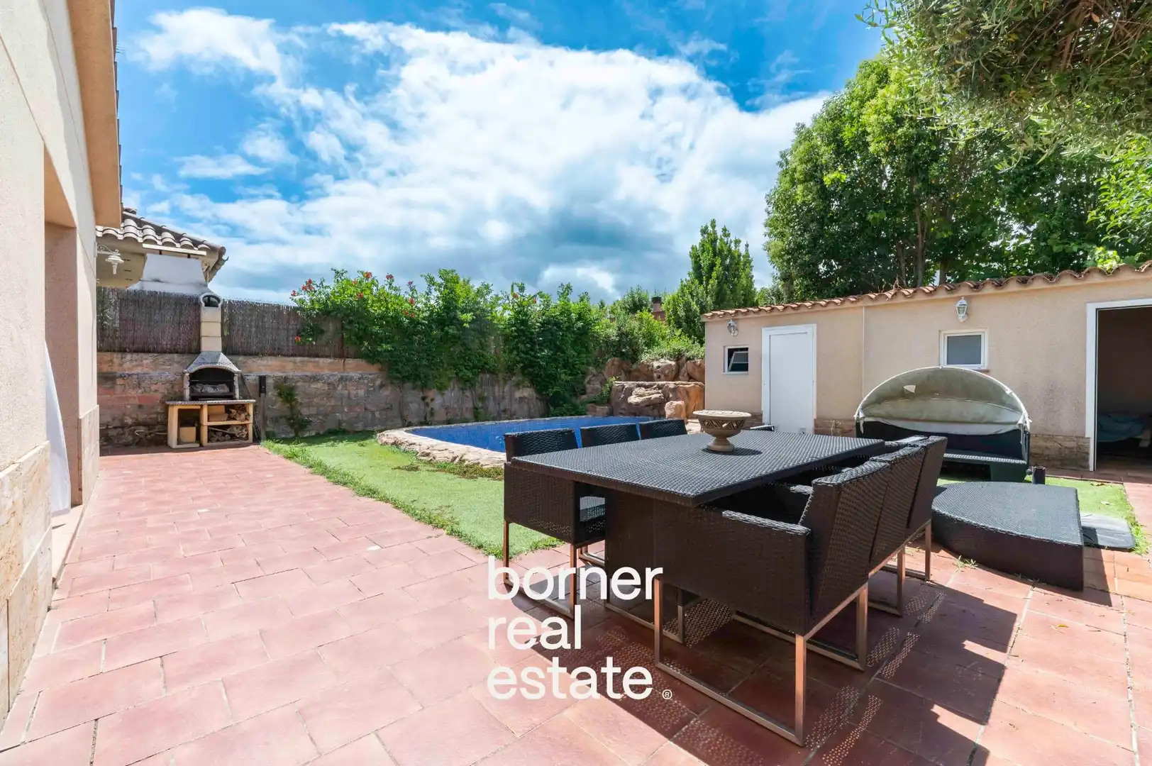 Jardí de Casa o xalet en venda en Sant Cugat del Vallès amb Aire condicionat, Calefacció i Jardí privat