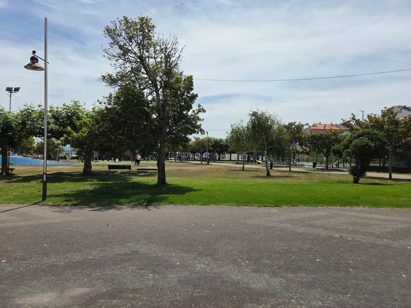 Parkplatz von Geschaftsraum zur Miete in Sanxenxo
