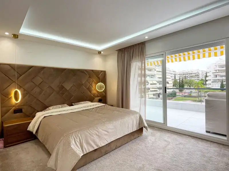 Apartamento con piscina en venta en San Pedro de Alcántara, imagen 8