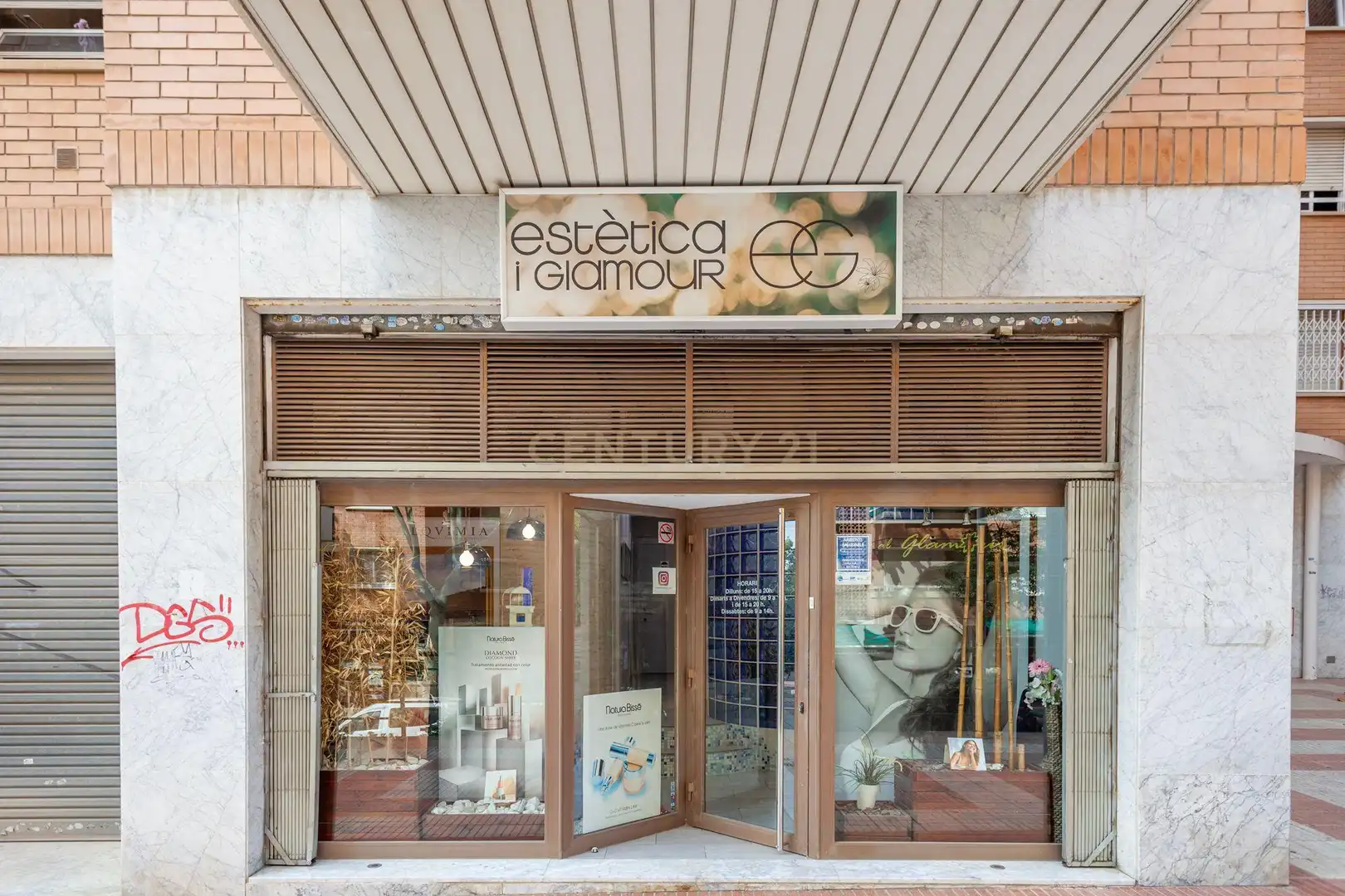 Local en traspaso en Badalona
