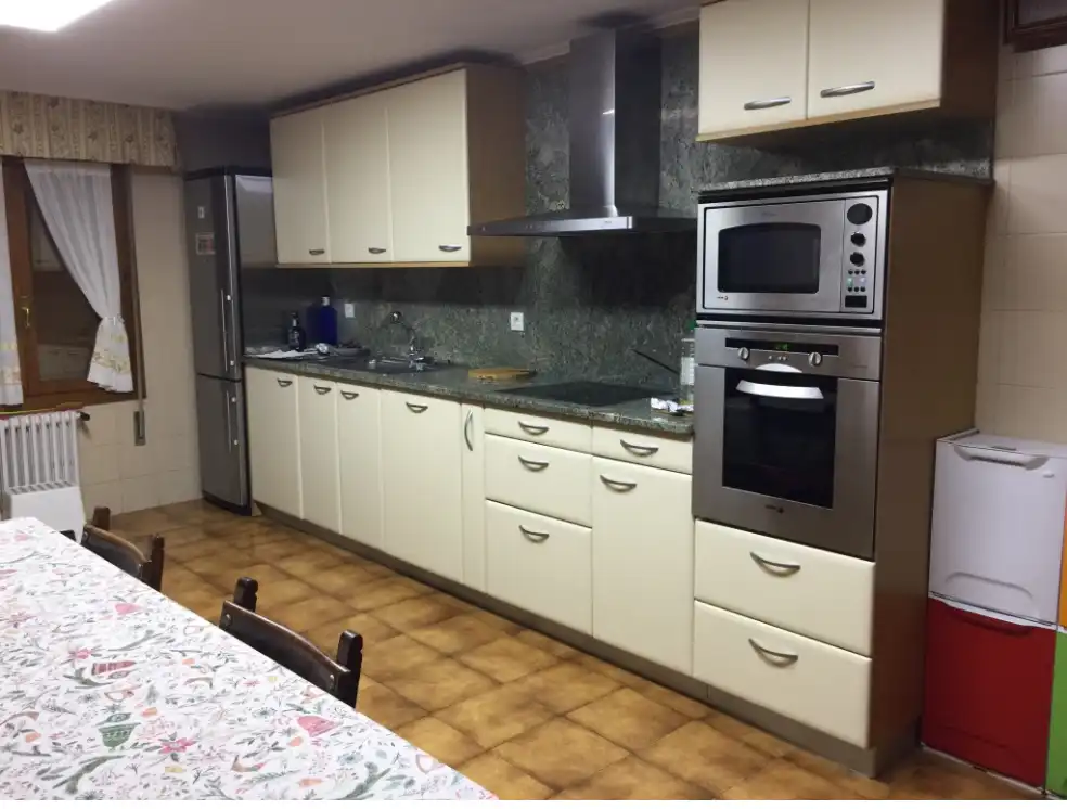 Kitchen of Detached homes for sale in Vitoria - Gasteiz  with Heating, Swimming Pool and Jacuzzi