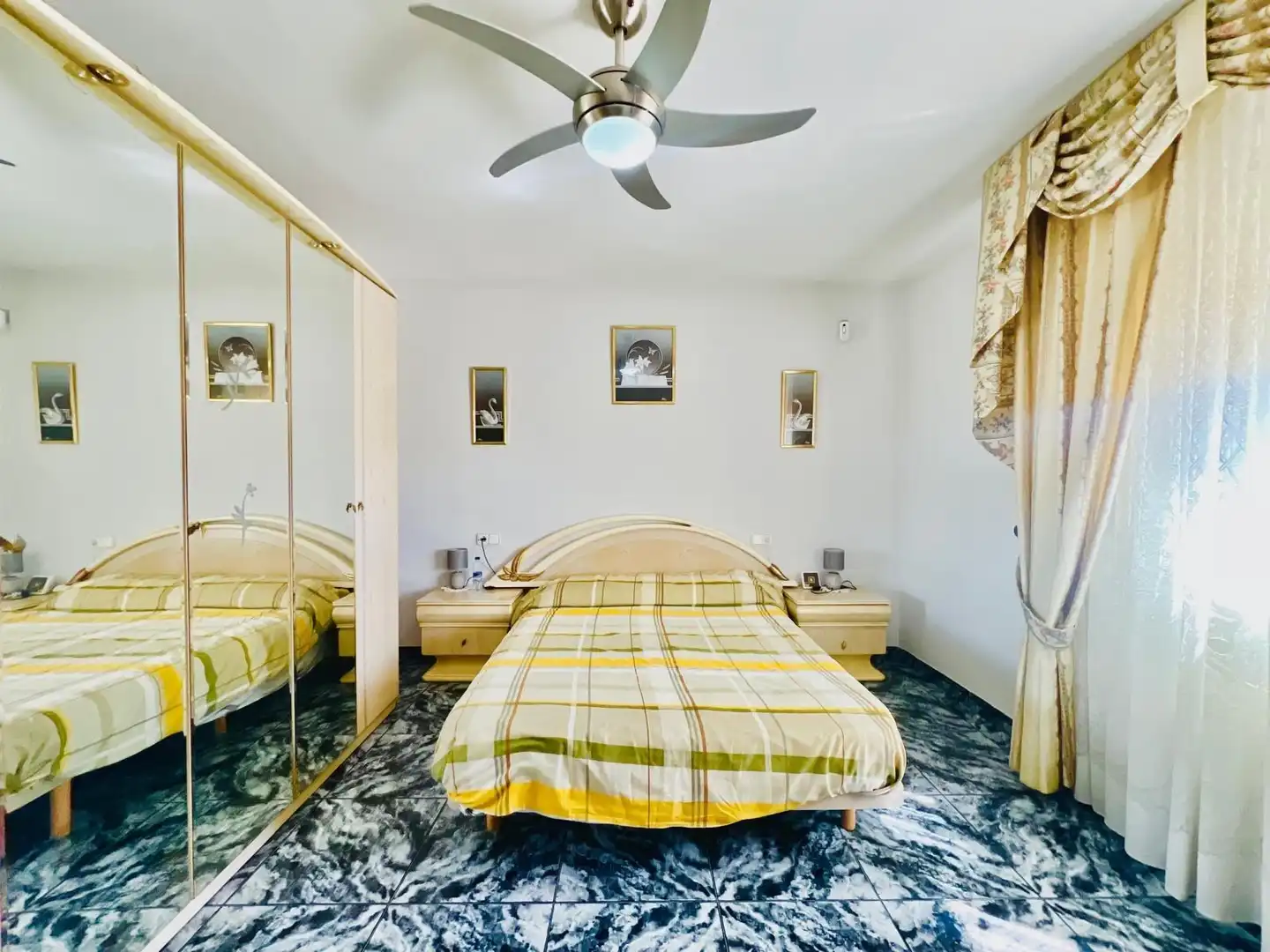 Habitación de Casa adosada en venta en Valls con Aire acondicionado, Calefacción y Jardín privado