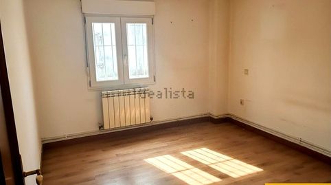 Foto 4 de Piso en venta en Las Rederas, Castilla - Hermida, Santander